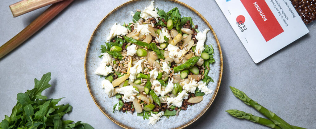 Rotkorn-Spargel-Salat