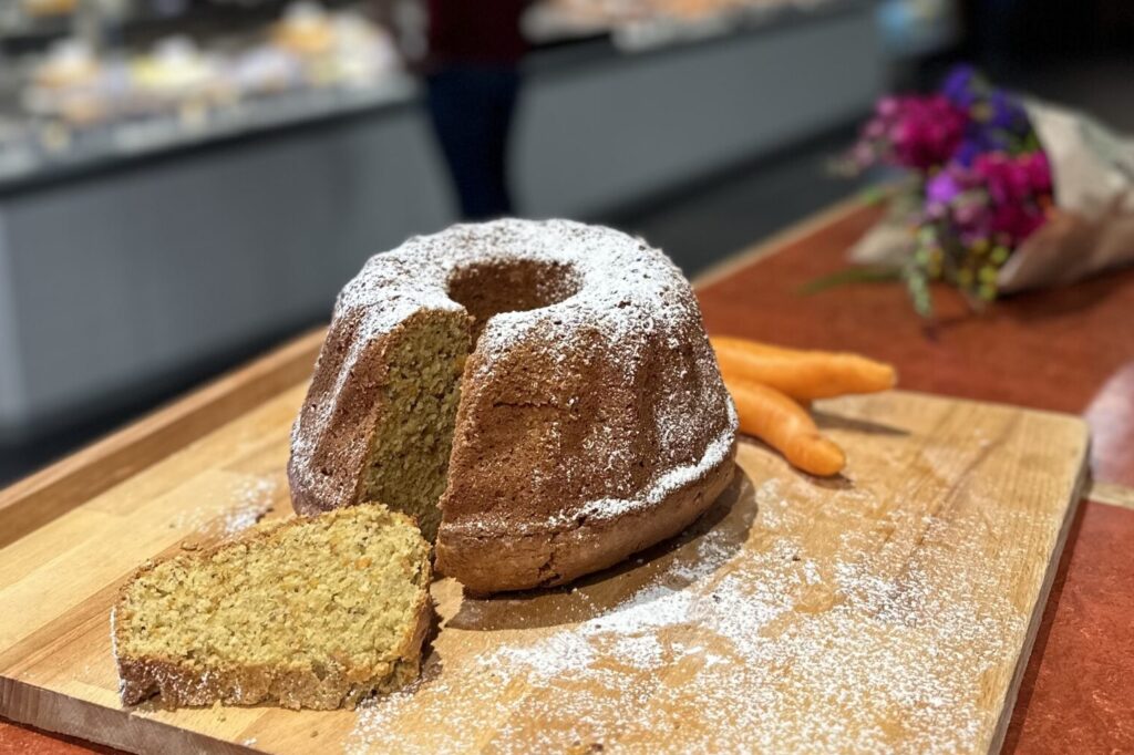 Karotten Apfel Kuchen